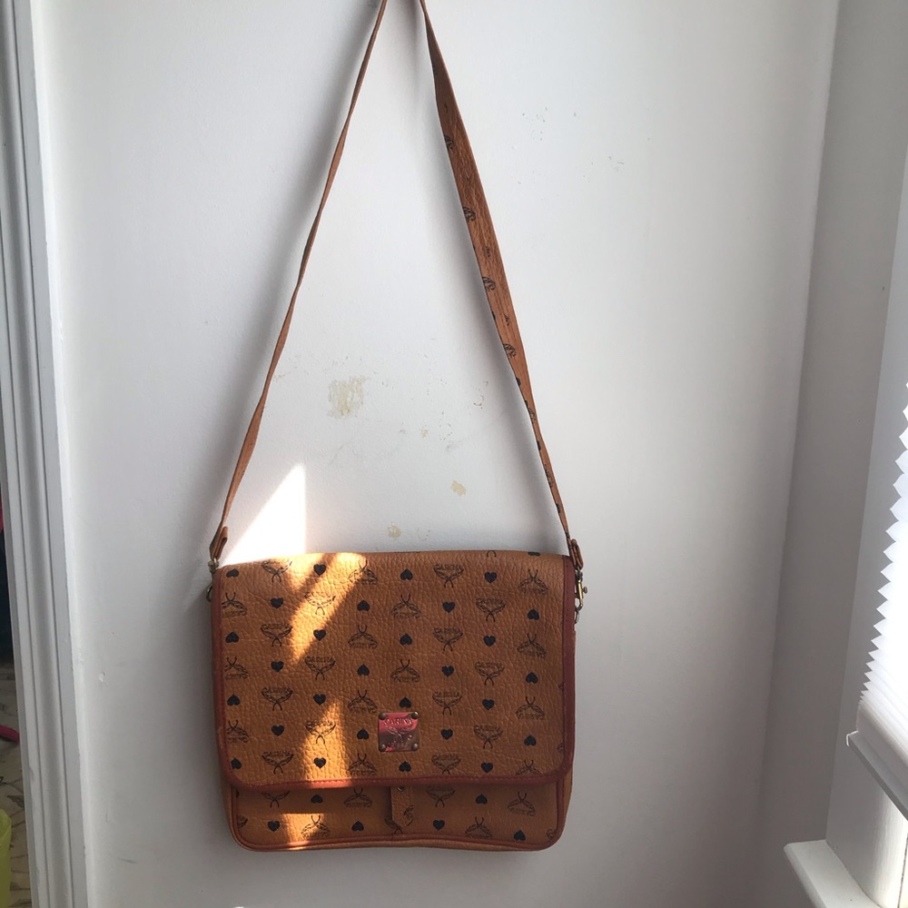 Men’s Messenger Bag